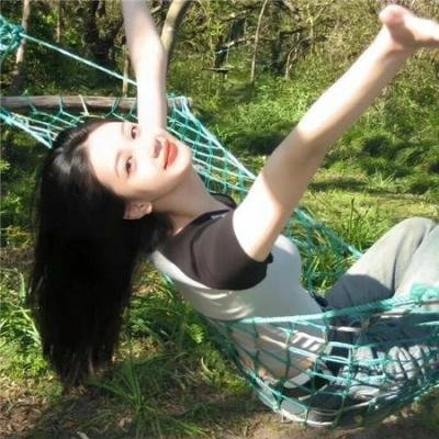 嫁进豪门后，小可怜被宠上天